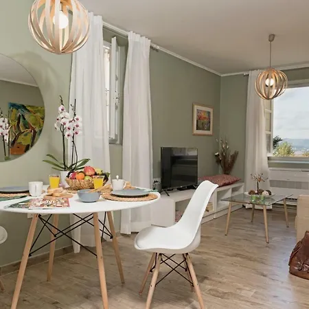 Artemis Apartment